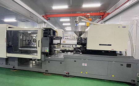 High-Speed Fully Automatic Injection Molding Machine